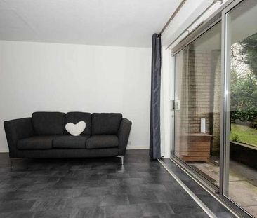 Hilton Lane, Prestwich, M25 - Photo 1