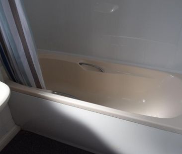 1 bedroom end of terrace house to rent - Photo 3