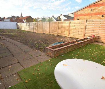 3 bedroom house to rent - Photo 6