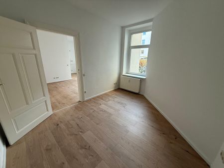 Stilvolle 2-Raum-Wohnung mit Blick ins Grüne - Photo 2