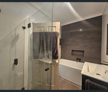 3 Bedroom Home- Walk to Station - Photo 6