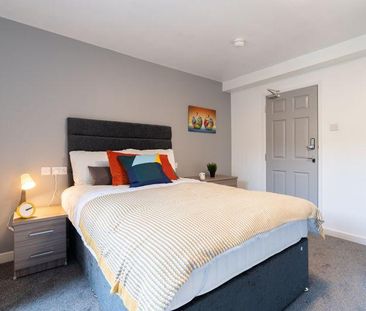 Mixed use to rent - Photo 3