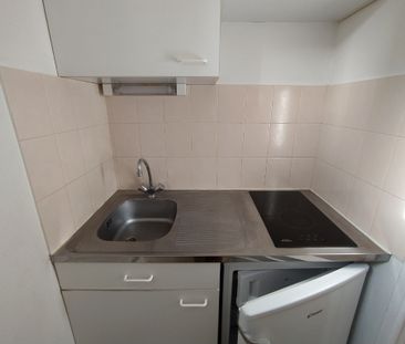 Location Appartement 2 pièces 32m² - Photo 3