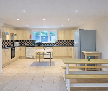 13 Bedroom Student Home – Glynrhondda Street - Photo 5