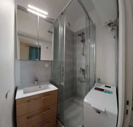 STUDIO A LOUER - PARIS 16EME ARRONDISSEMENT - 24.14 m - 1 036,84 € - Photo 5