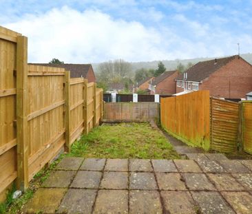 2 bedroom House To Let - Photo 3