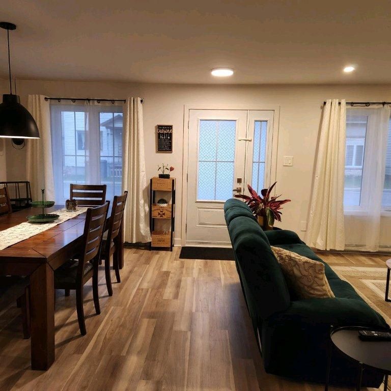 Logement 4 1/2 à louer (ANIMAUX ACCEPTÉS) - Photo 1