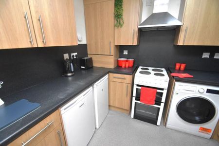 5 bedroom house to rent - Photo 3