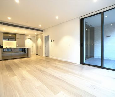 7TH Level One Bedder In Harbour Place - Photo 2