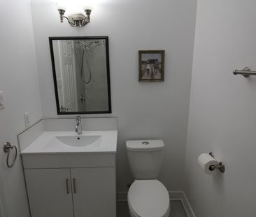 For Lease - 2991 Islington Avenue Unit# Upper, Toronto, Ontario - Photo 6