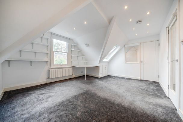 Humber Road, London, SE3 - Photo 1