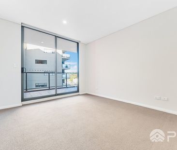 Over-sized Two Bedrooms apartment with Gym and pool for lease now - Photo 6