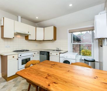 2 bedroom apartment to rent Wey Hill, Haslemere, GU27 - Photo 6