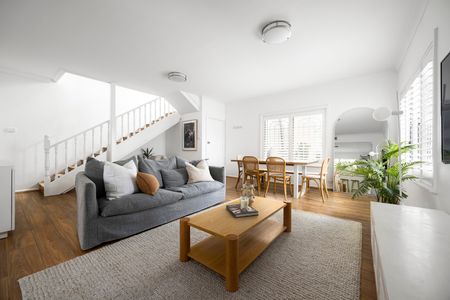 2/266 Edgecliff Road, Woollahra NSW 2025 - Townhouse For Rent | Domain - Photo 5