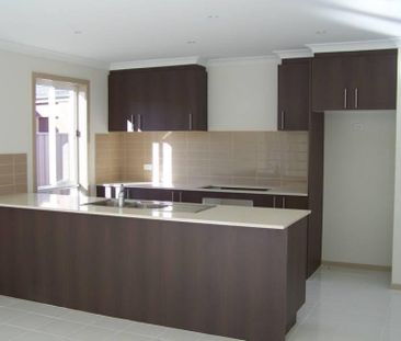 Family Home! - Photo 2