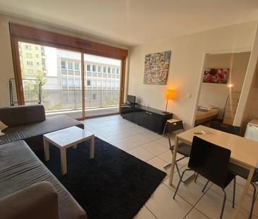 Appartement T2 à GRENOBLE - Photo 2