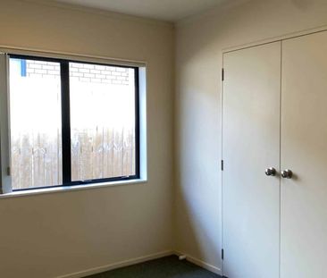 Perfect family home - Photo 1