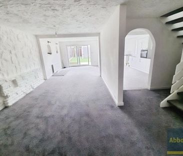 Manor Avenue, Basildon - Photo 1