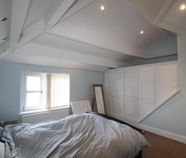 3 bedroom end of terrace house to rent - Photo 6