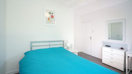 Ansell House – Room 1 - Photo 2