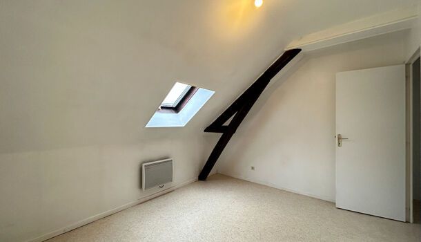 Appartement 2 pièces 28m2 REIMS 460 euros - Photo 1