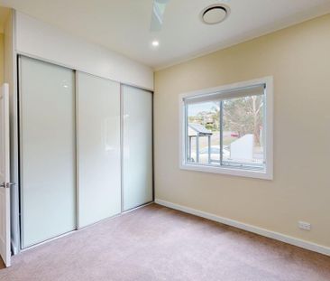 39 Floraville Road, Belmont North NSW 2280 - Photo 2