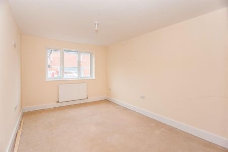 ArronsCourt, Wilnecote, TAMWORTH - Photo 4