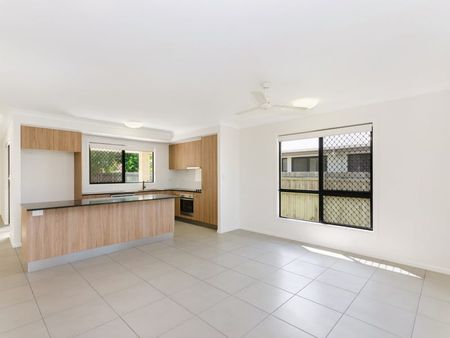 22 Cedarbrook Terrace, Idalia QLD 4811 - House For Rent | Domain - Photo 2
