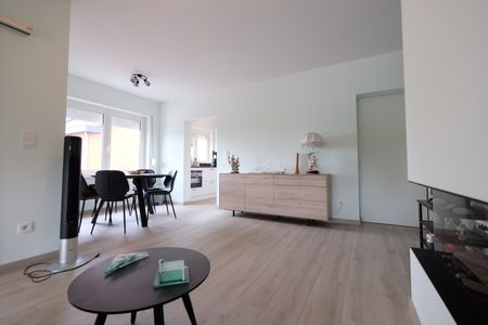 Appartement te huur in Sint-Truiden met 1 slaapkamer - Photo 3