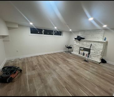 For Lease - 5 Caddy Drive, Toronto, Ontario - Photo 5