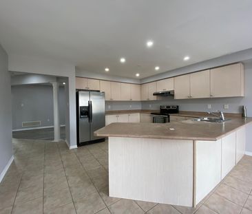 For Lease - 96 Luella Crescent, Brampton, Ontario - Photo 3