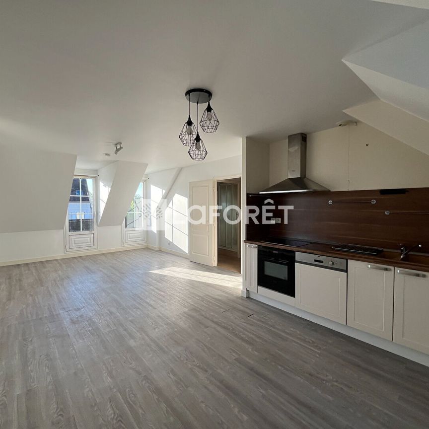 Apartment - Photo 1