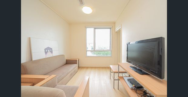 5409/570 Lygon Street, Carlton, Vic 3053 - Photo 1