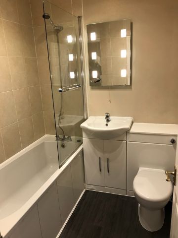 1 Bed Flat, Sydenham Rd, CR0 - Photo 4