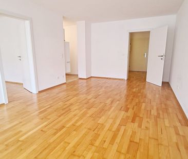 INNSTASSE, unbefristete 67 m2 Altbau, 2 Zimmer, Komplettküche, Wann... - Photo 3