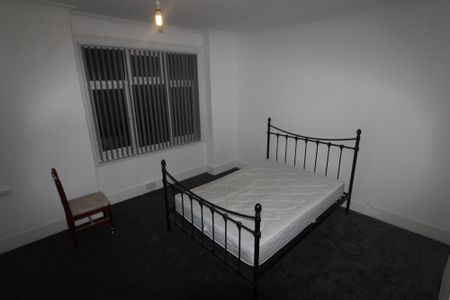 Woodlands Road, Southall, UB1 1EJ - Photo 3