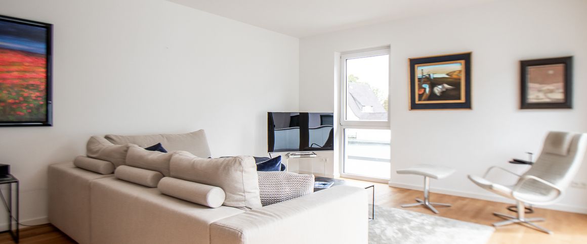 Hochwertige Mietwohnung mit Einbauküche, zwei Bädern und Tiefgarage in Schloß Holte Stukenbrock - Foto 1