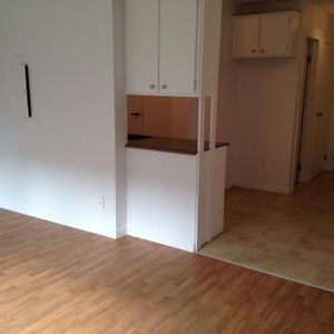 SUPERBE STUDIO (1½) - RÉNOVÉ - 845$/MOIS TOUT INCLUS ! DISPONIBLE POUR JUILLET - Photo 2