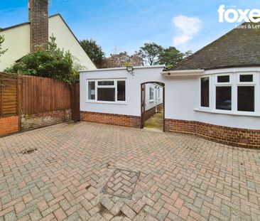 1 bed ground floor flat to rent in Golf Links Road, Ferndown, BH22 - Photo 2