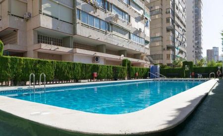 Apartamento en Benidorm, Playa Levante-Rincon, alquiler - Photo 4