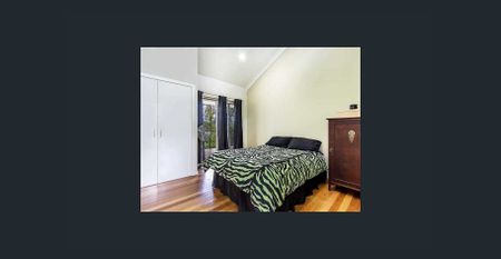 A Private Sanctuary With Exceptional Entertaining, 1.86 Hectares of Space & Stunning Bushland Backdrop - Photo 3