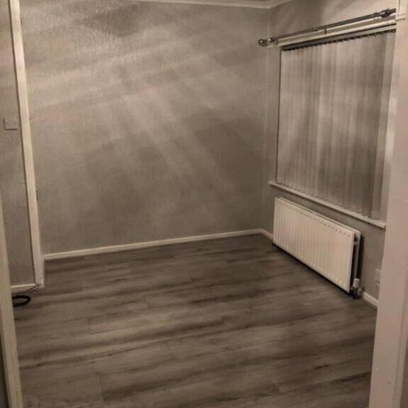 36 Silverstream Crescent, Bangor, BT20 3NE - Photo 1