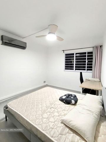 Blk 407 Pandan Gardens (Jurong East), HDB 4 Rooms - For Rent - Photo 5