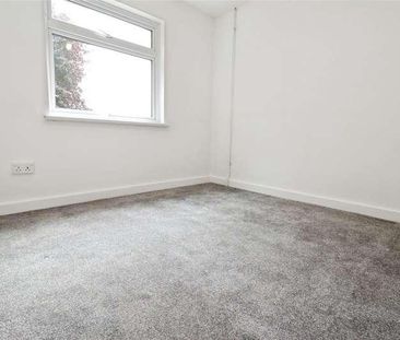 Hyde Way, Wickford, SS12 - Photo 1