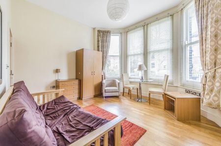 Studio to rent - Photo 4