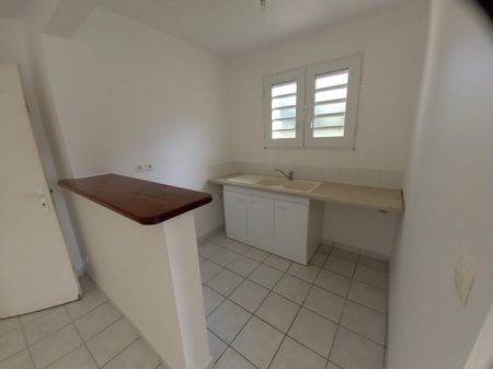 Appartement à louer, 2 pièces - Le Diamant 97223 - Photo 5