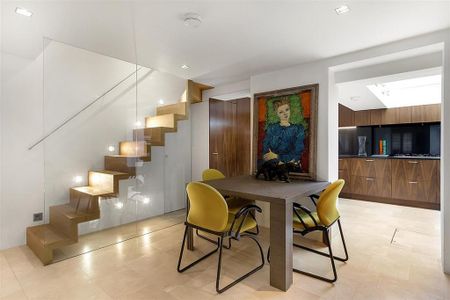 4 bedroom terraced house to rent - Photo 3