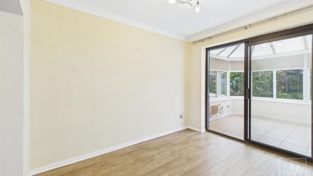 Pepper Street, Appleton Thorn, Warrington - Photo 3