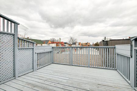 For Lease - 133 Brock Street Unit# 2nd Floor, Toronto, Ontario - Photo 2