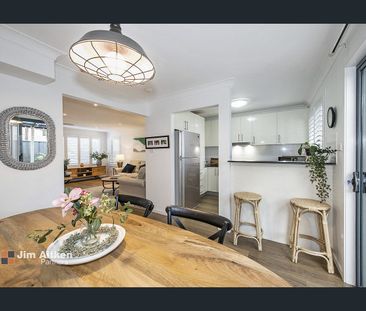 Three Bedroom Townhouse in a Sought After Complex - Photo 5
